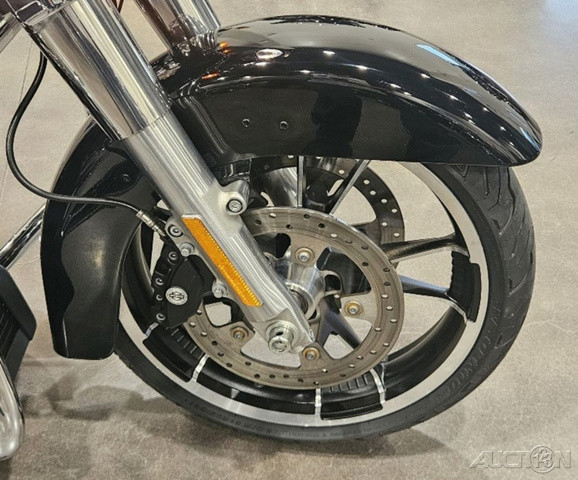 Street Glide®
