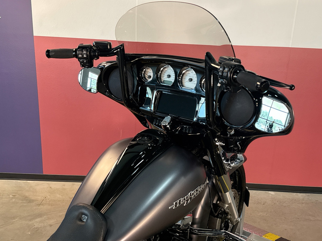 Street Glide® Special