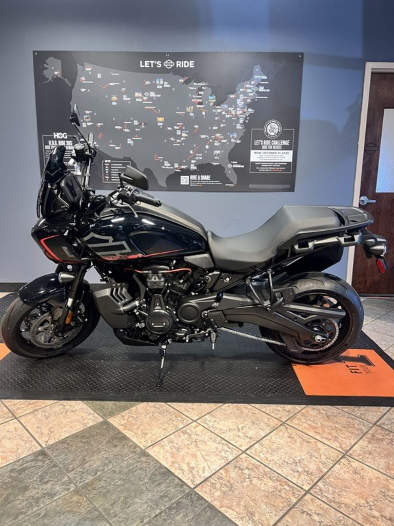 Pan America® 1250 ST