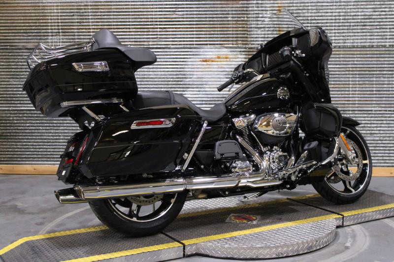 Street Glide® Ultra