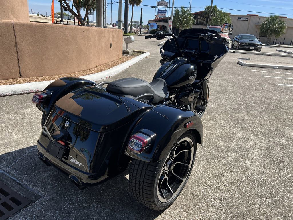 Road Glide® 3