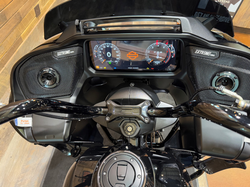 Road Glide®