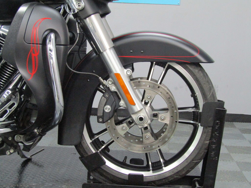 Street Glide® Special