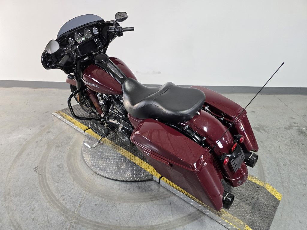 Street Glide® Special