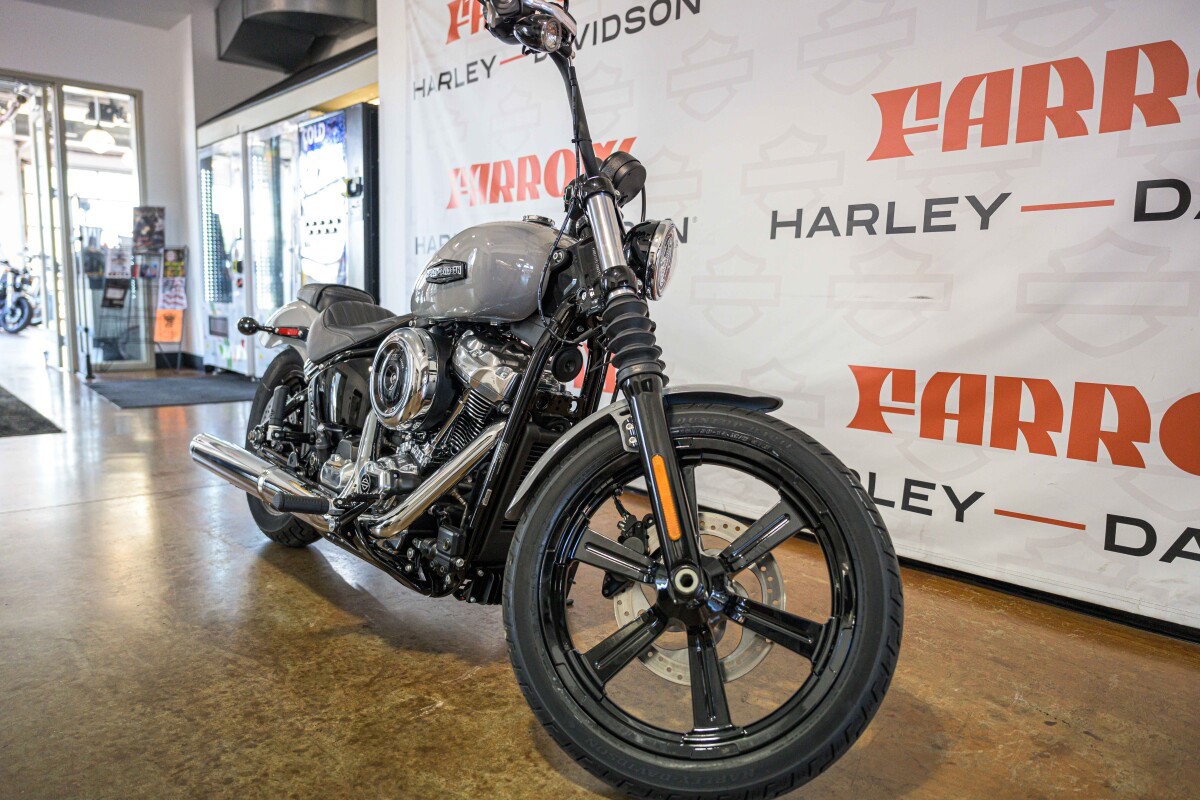 Street Bob®