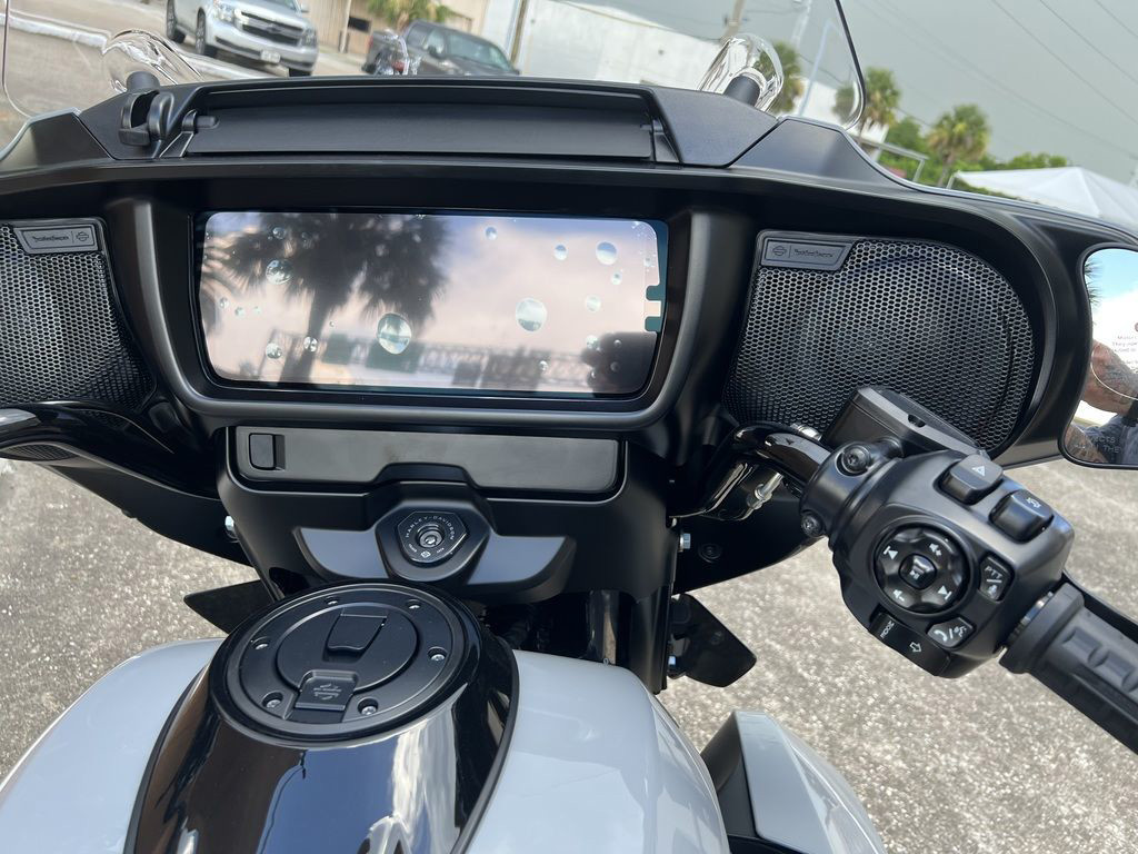 Street Glide® Ultra