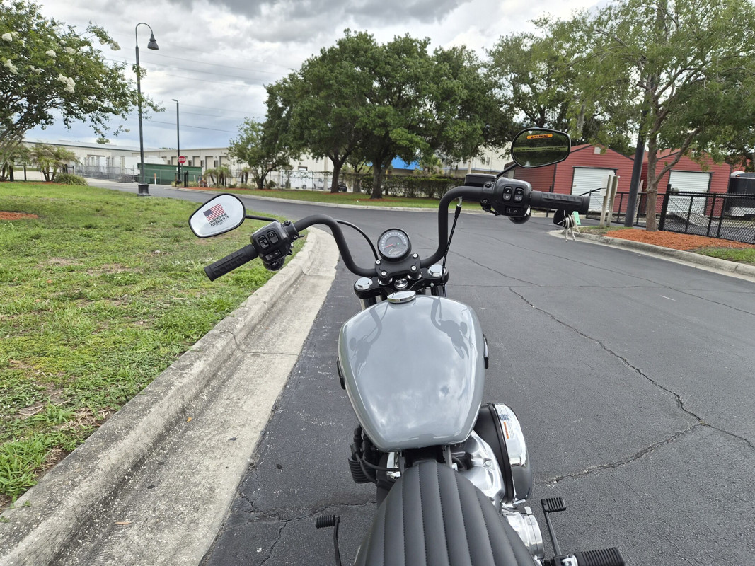 Street Bob®