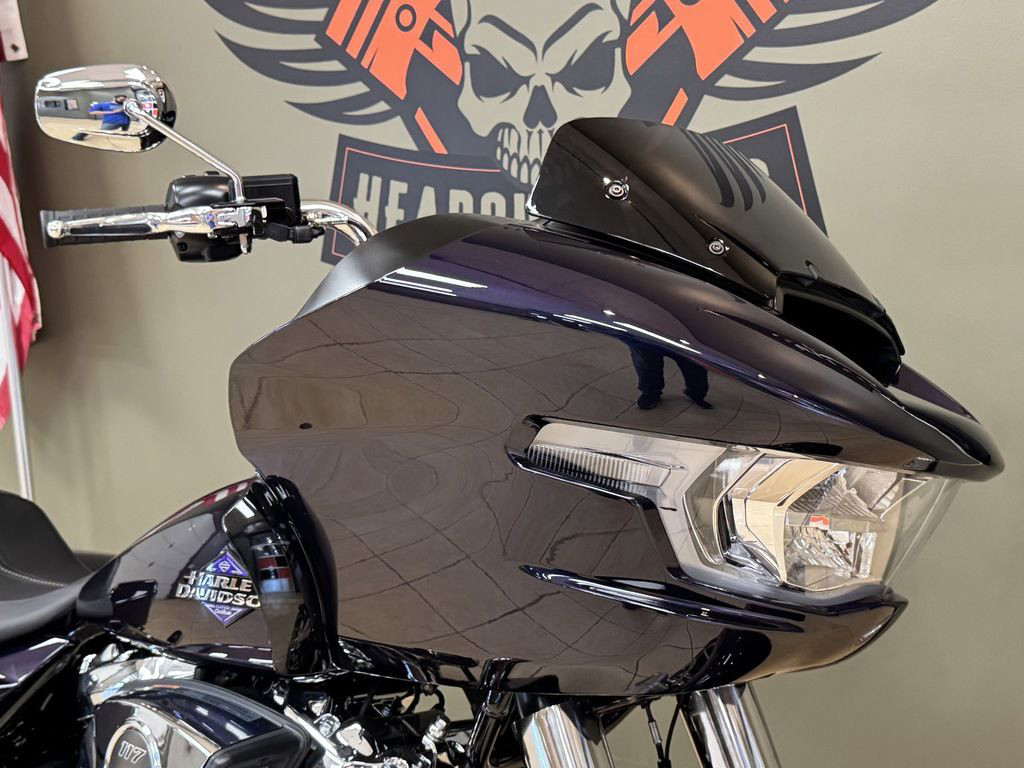 Road Glide®