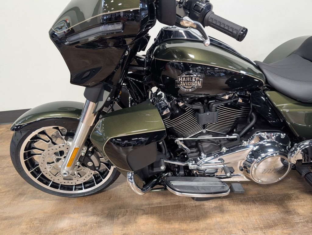 Street Glide® 3 Limited