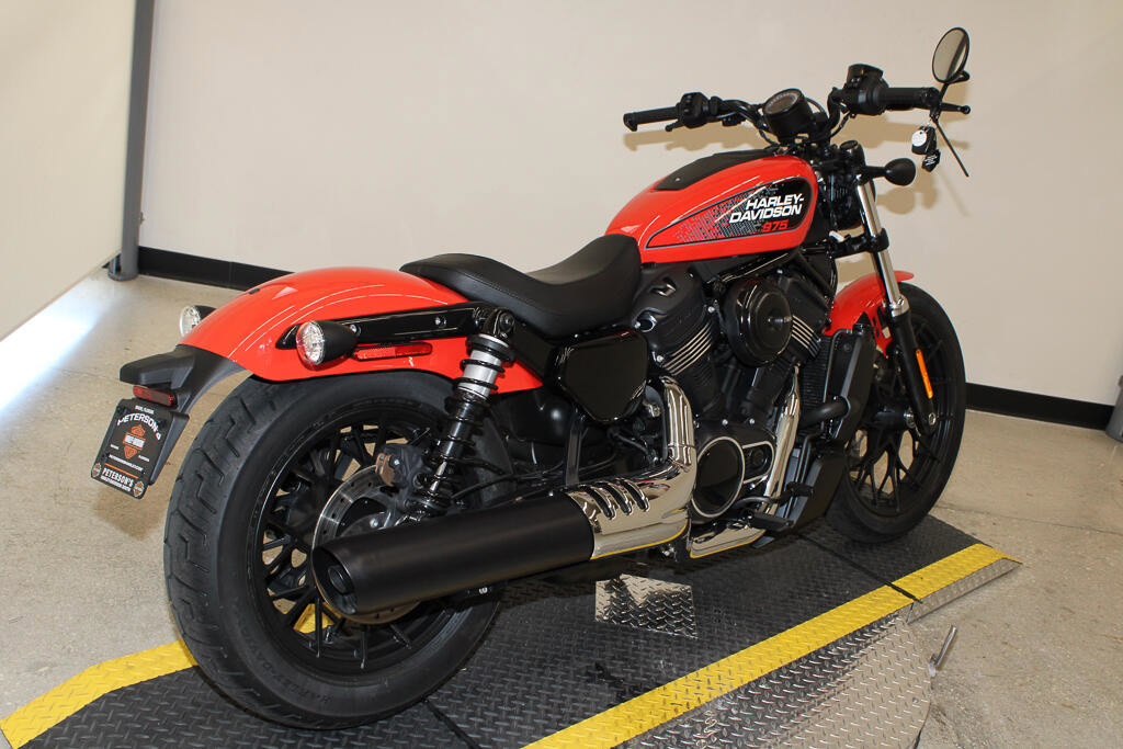 Nightster