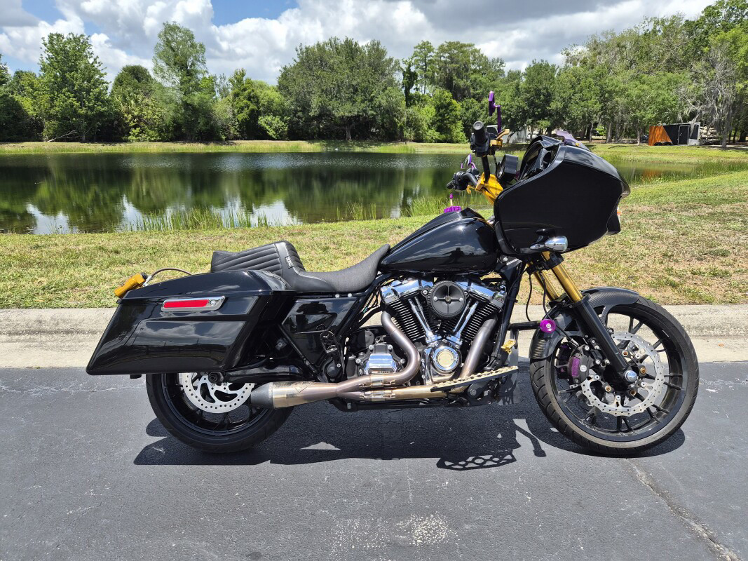 Road Glide®