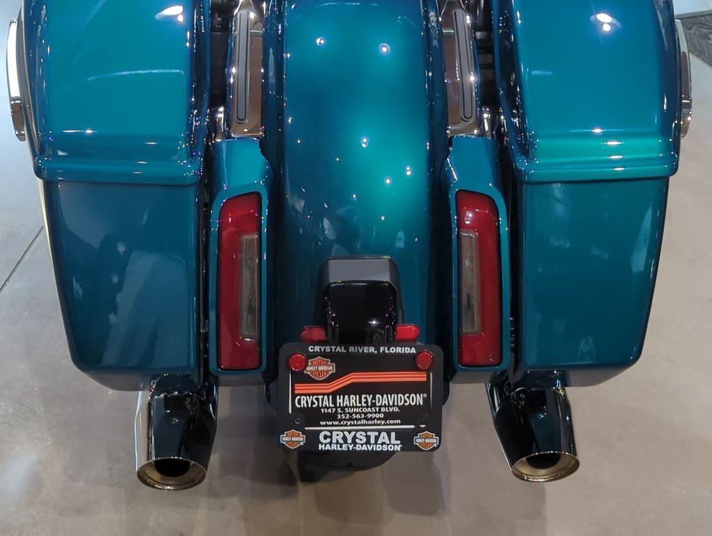 Street Glide®