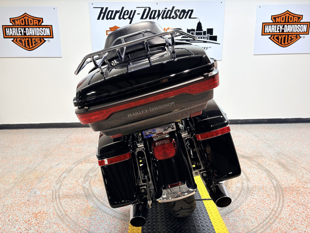 Road Glide® Ultra