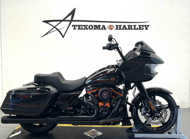 Road Glide®