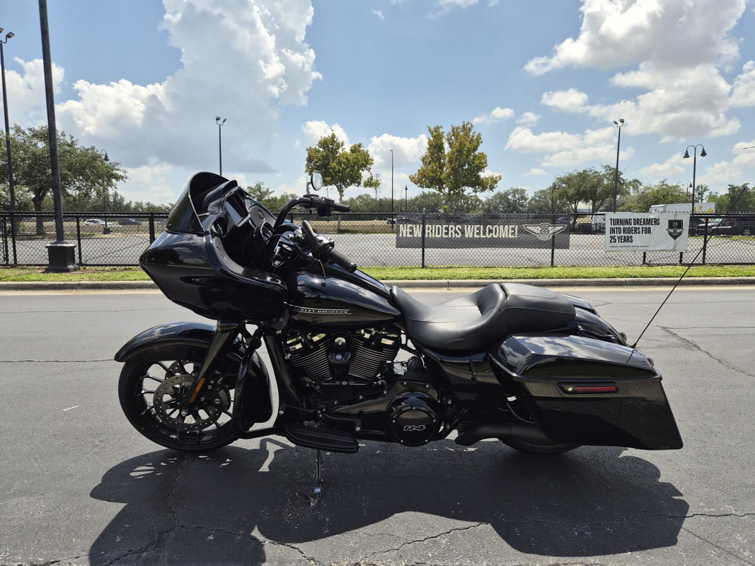 Road Glide® Special