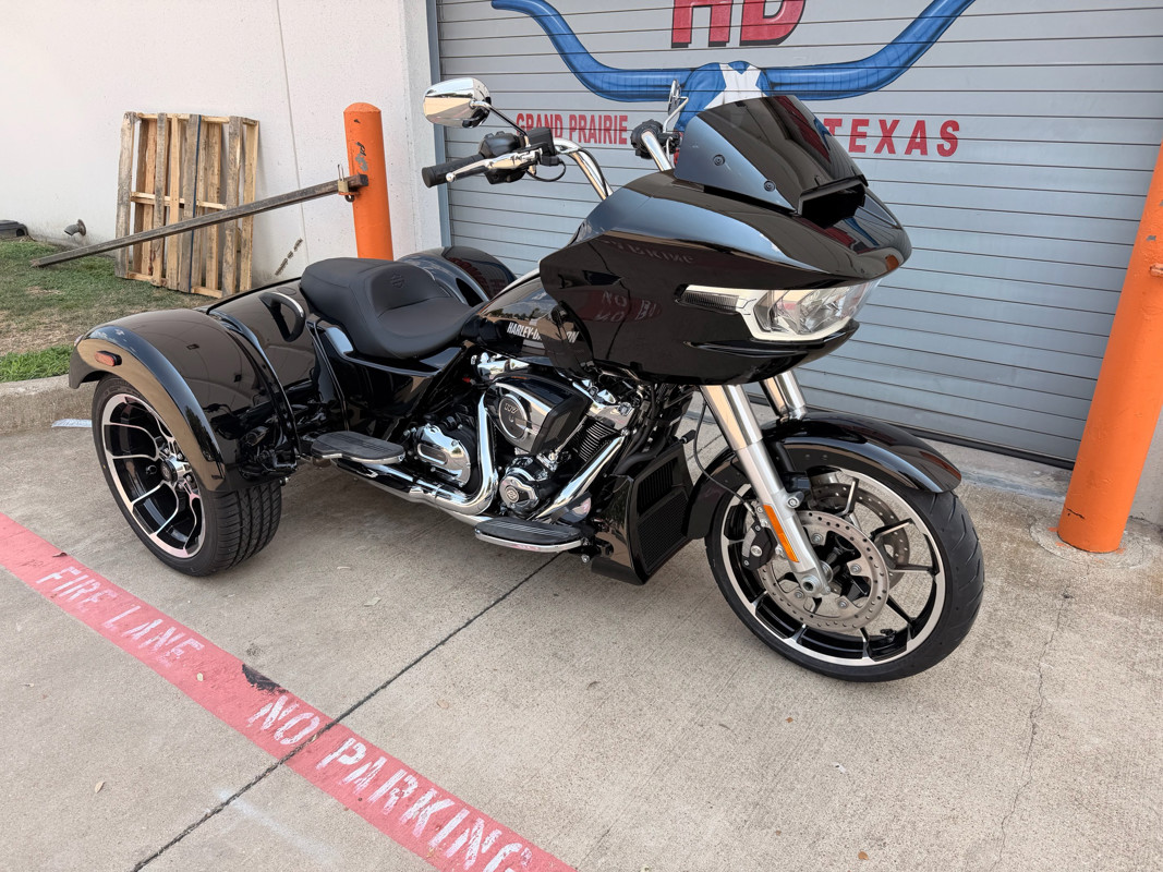 Road Glide® 3