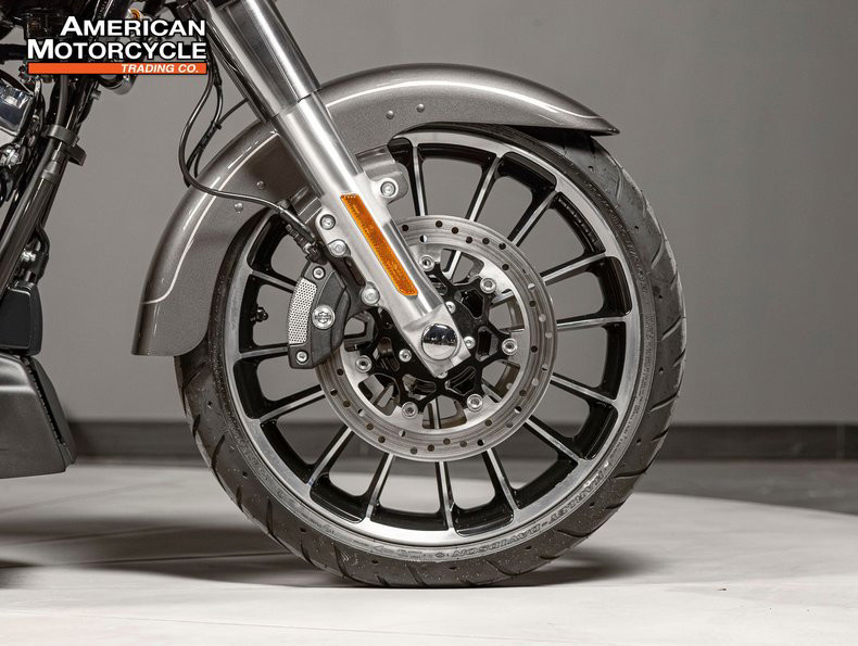 Road Glide® 3