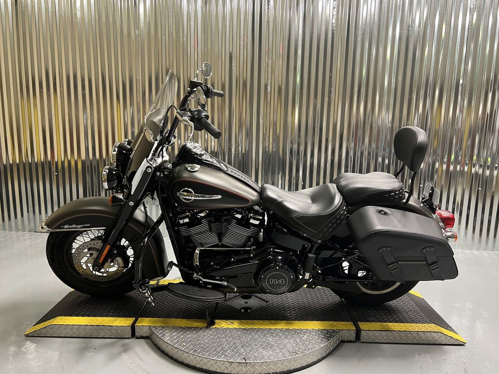 Softail® Heritage Classic 114