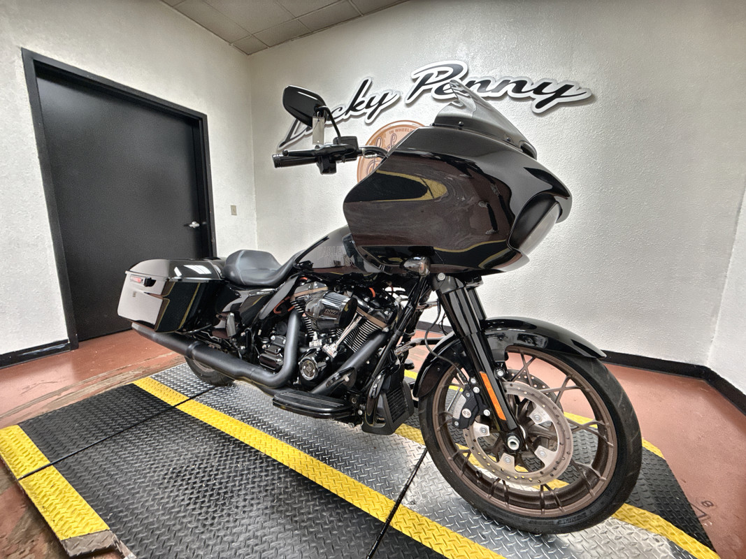 Road Glide® ST