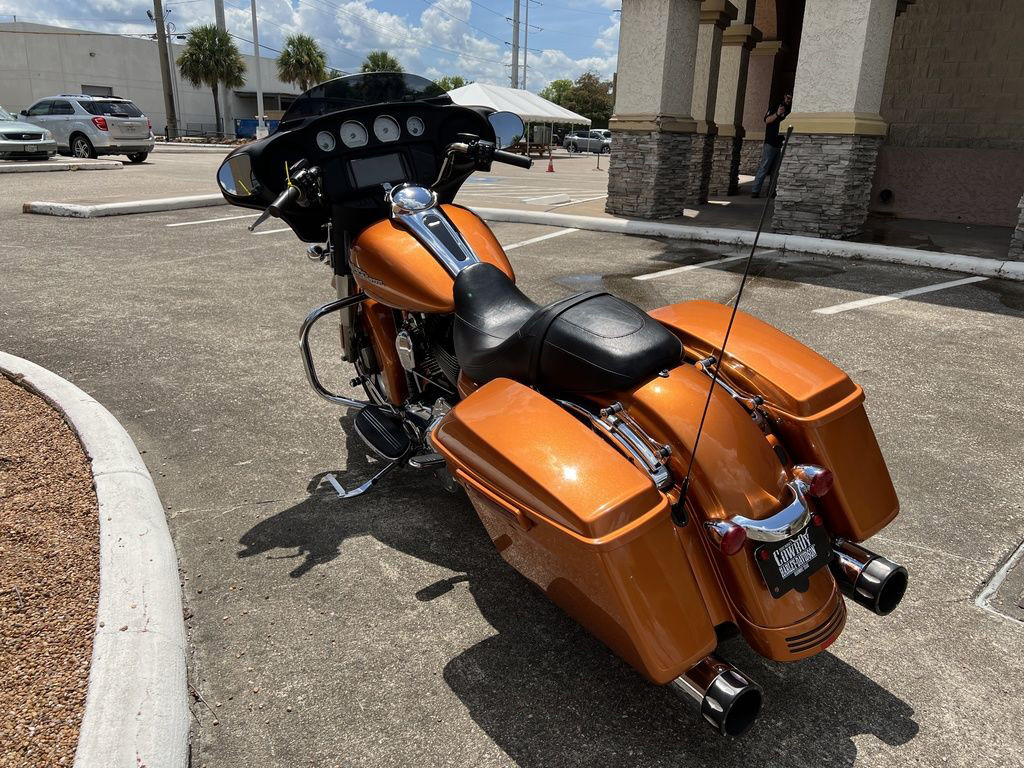 Street Glide®