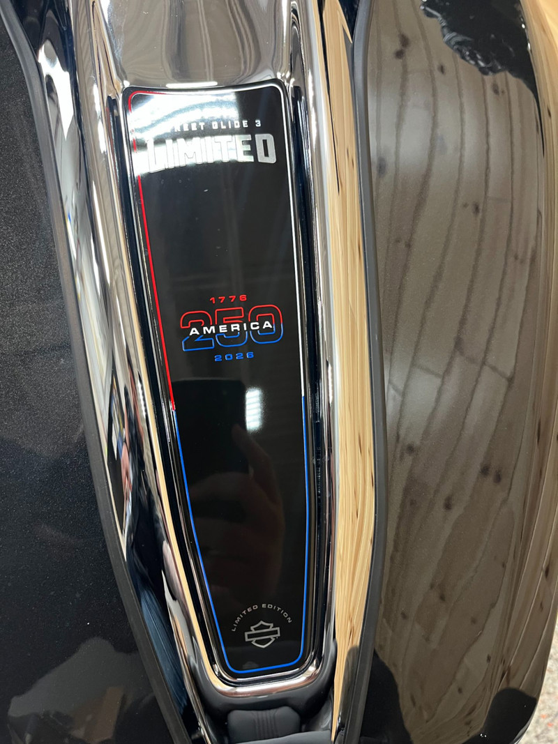 Street Glide® 3 Limited