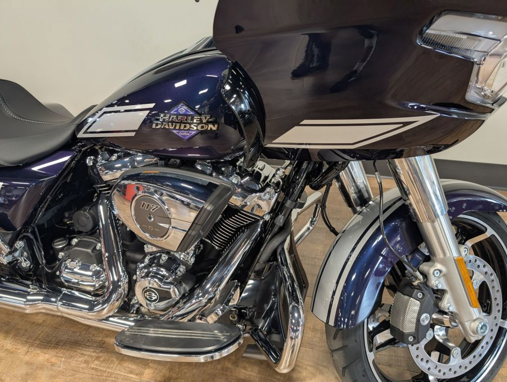 Road Glide®