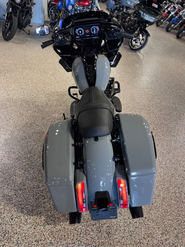 Road Glide®