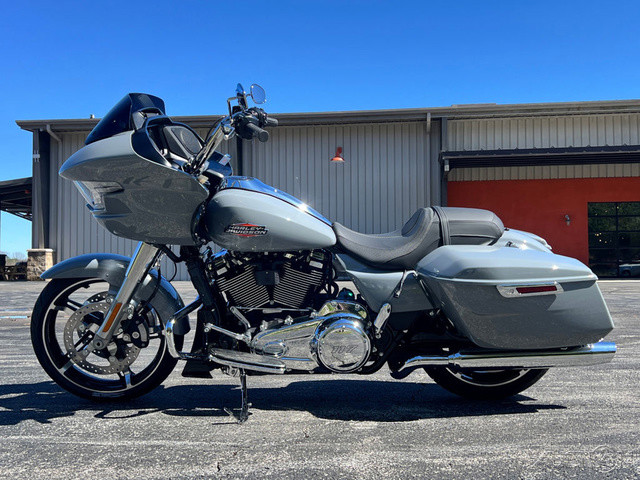 Road Glide®