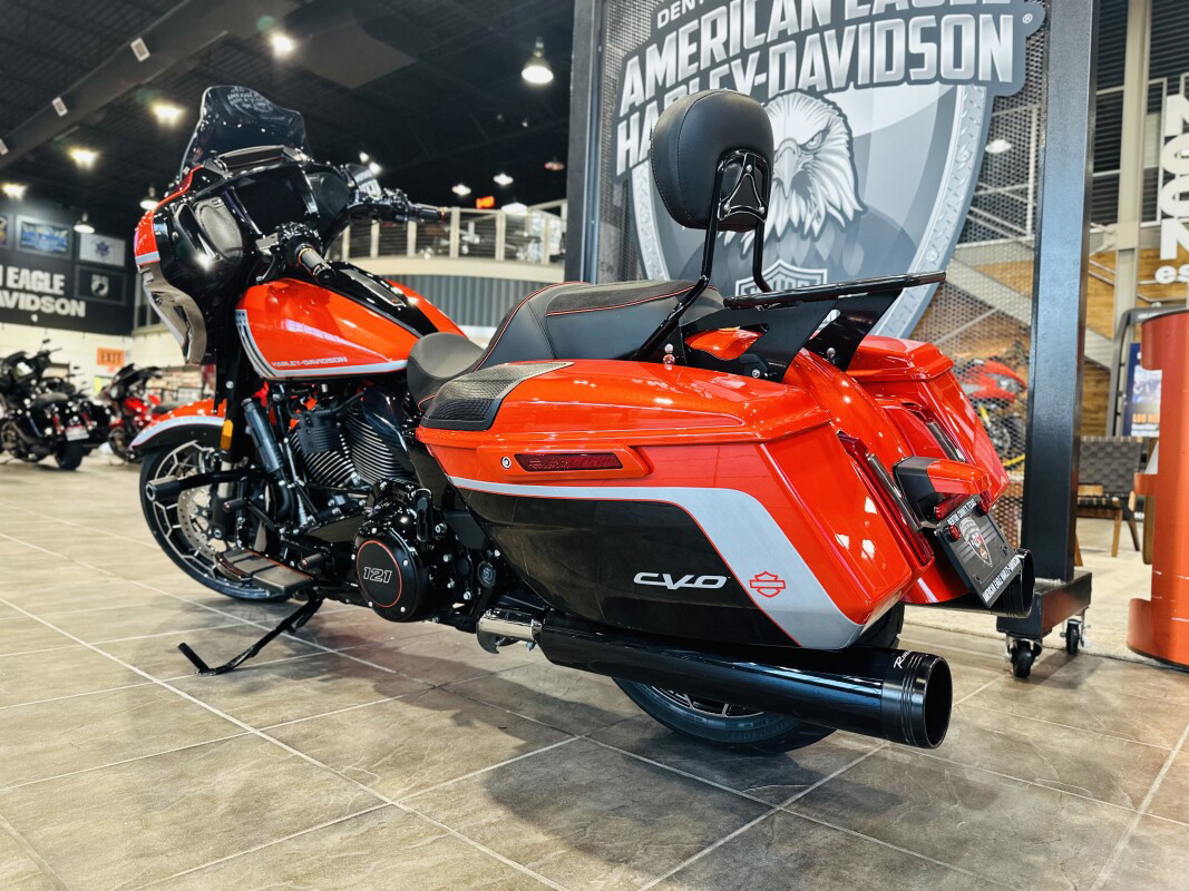 CVO® Street Glide®