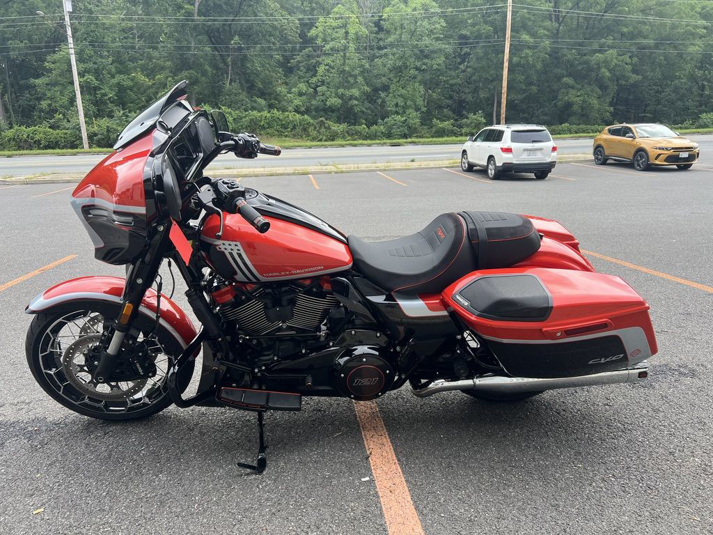 CVO® Street Glide®