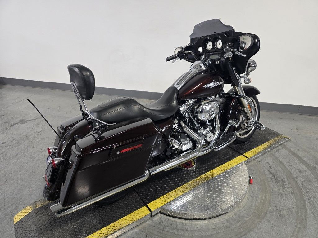 Street Glide® PowerPak