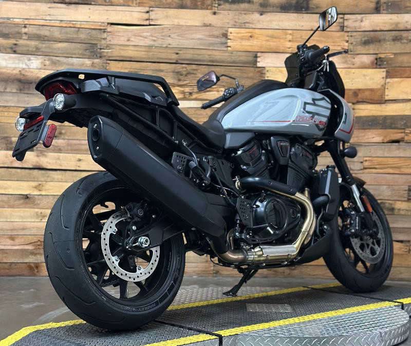 Pan America® 1250 ST