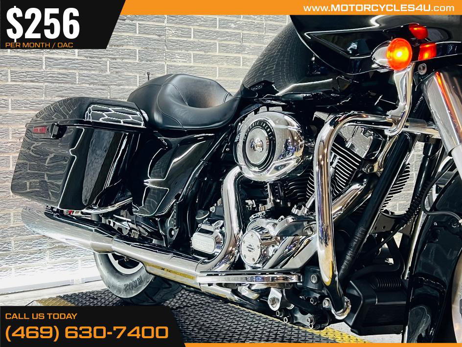 Road Glide® Custom