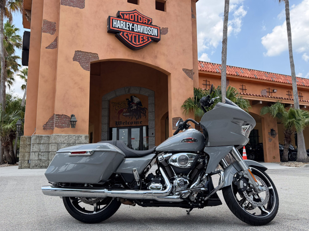 Road Glide®