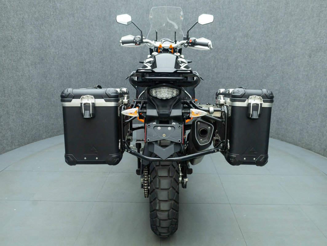 1090 Adventure R
