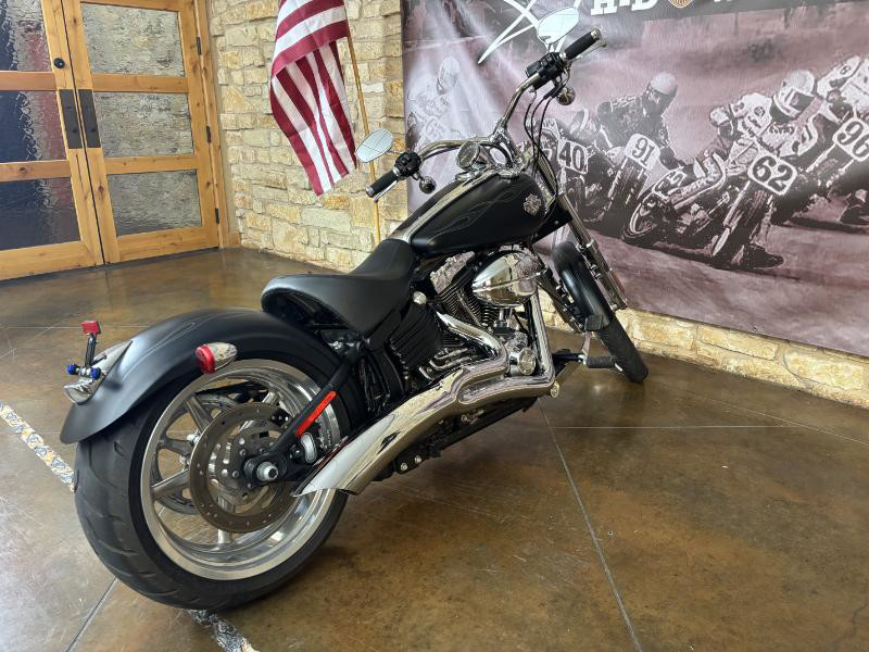Softail® Rocker™ C