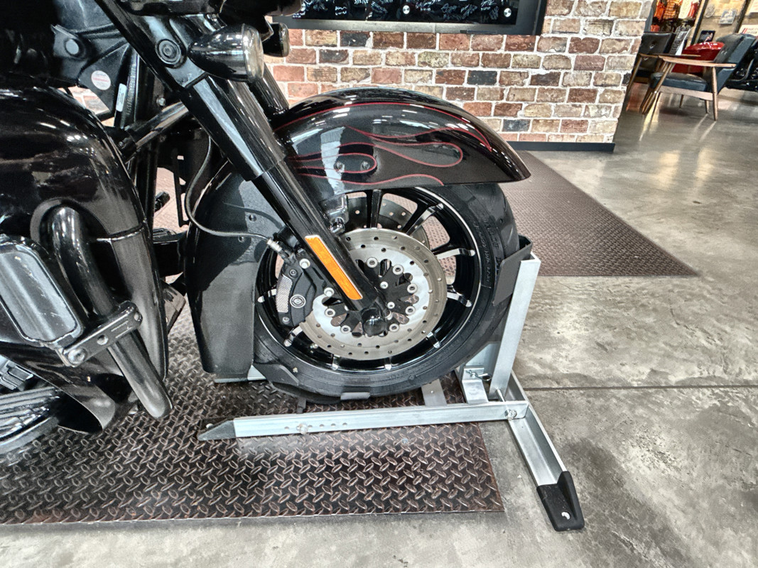 CVO® Ultra Classic® Electra Glide® 