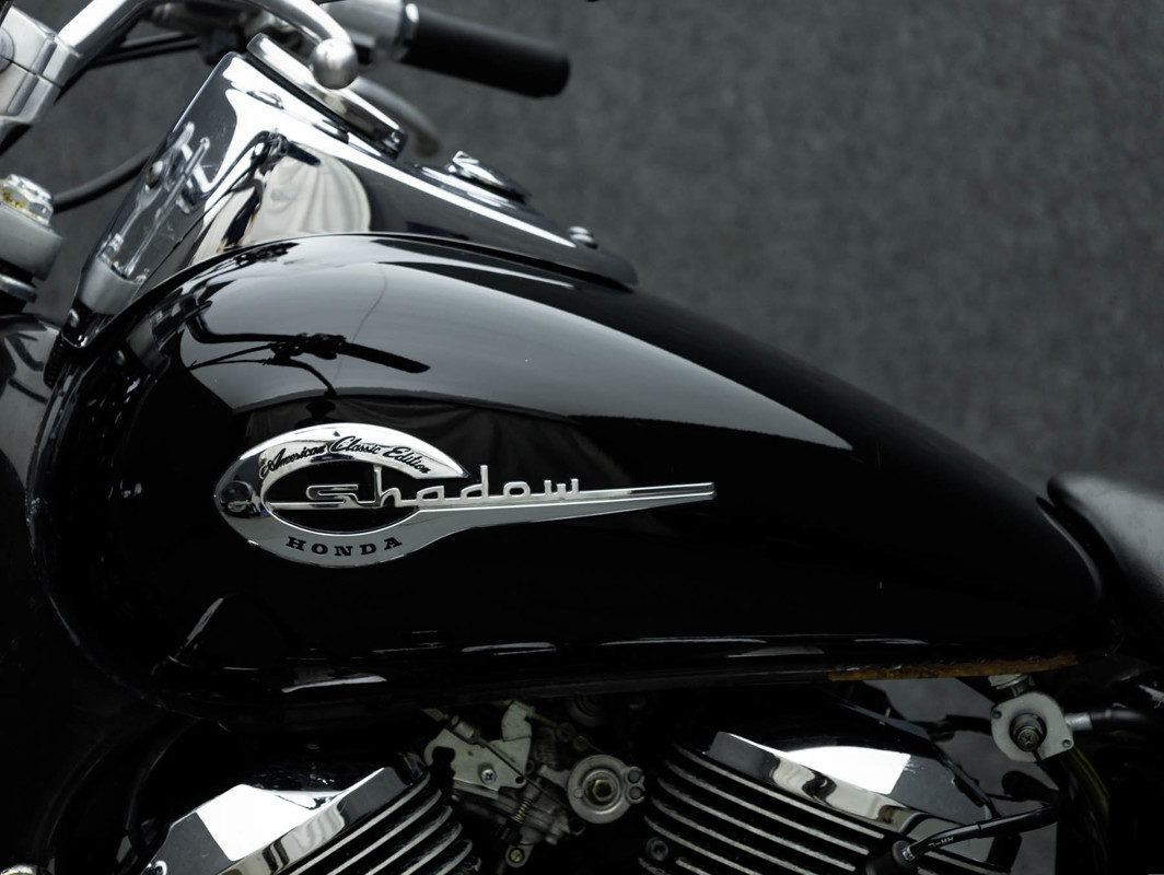 Shadow 750 ACE Deluxe