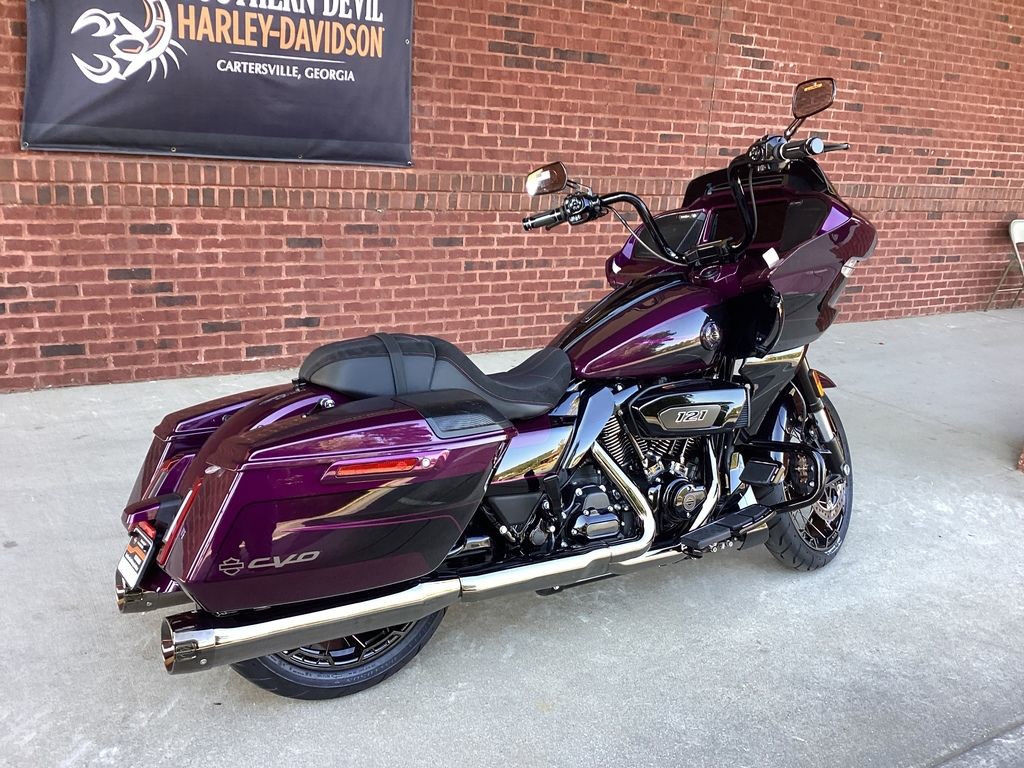 CVO® Road Glide®
