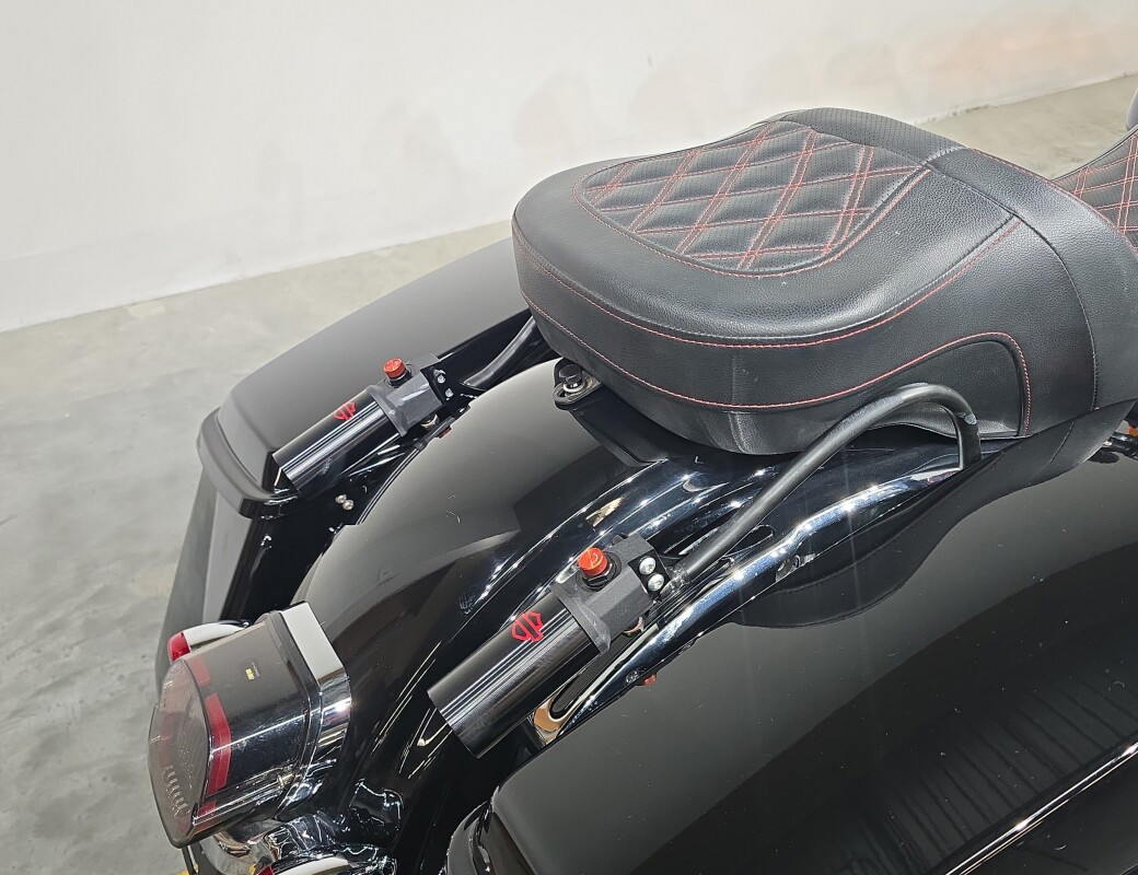 Electra Glide Standard