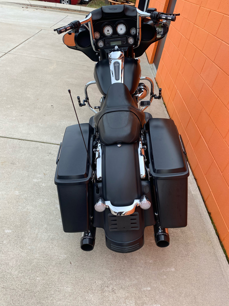 Street Glide®