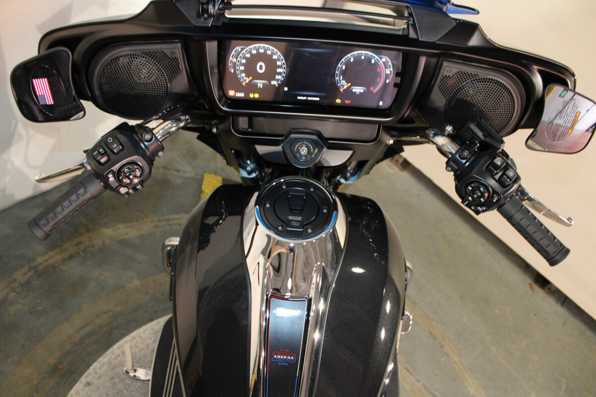 Street Glide®