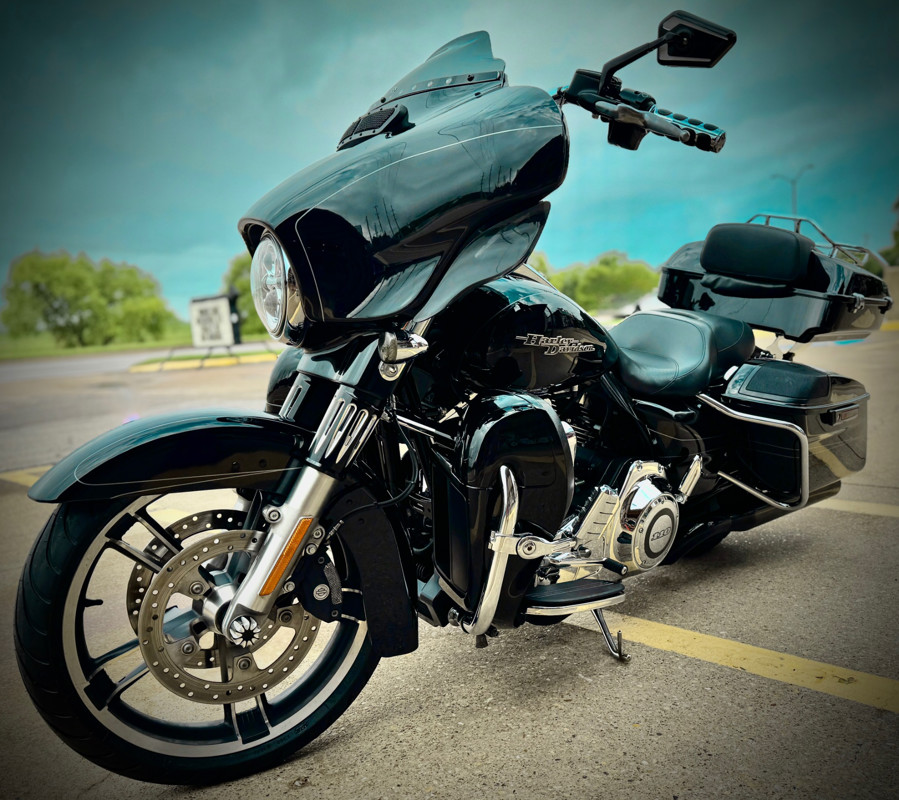 Street Glide® Special