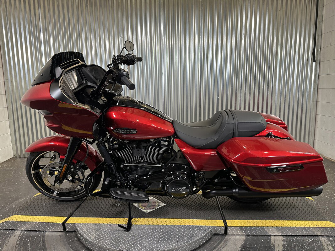 Road Glide®