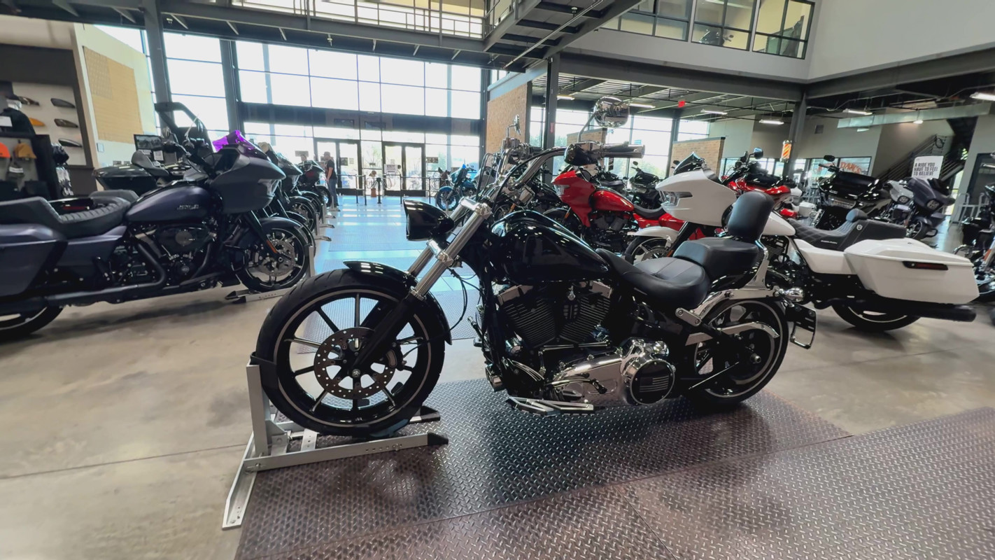 Softail® Breakout®