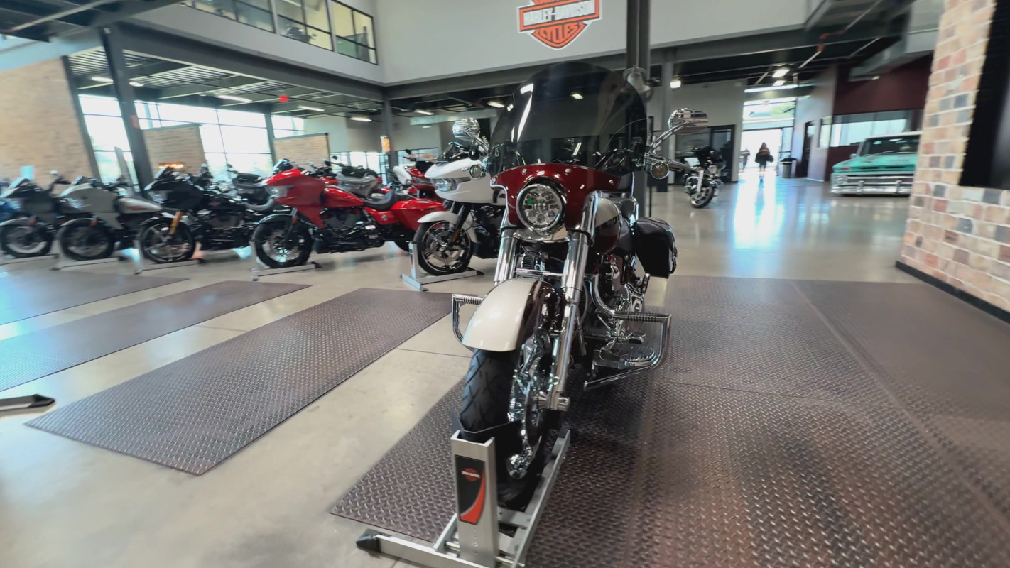 CVO® Softail® Convertible