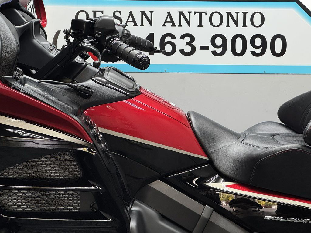 Gold Wing® Audio Comfort