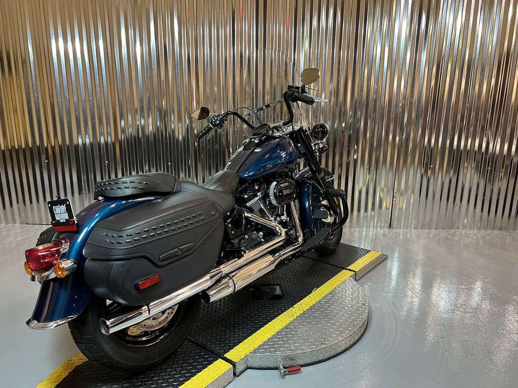 Softail® Heritage Classic 114