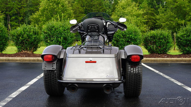 Road Glide® 3