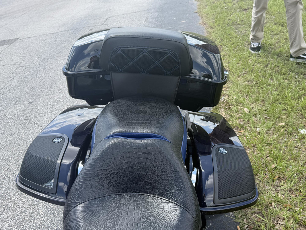 CVO® Street Glide®